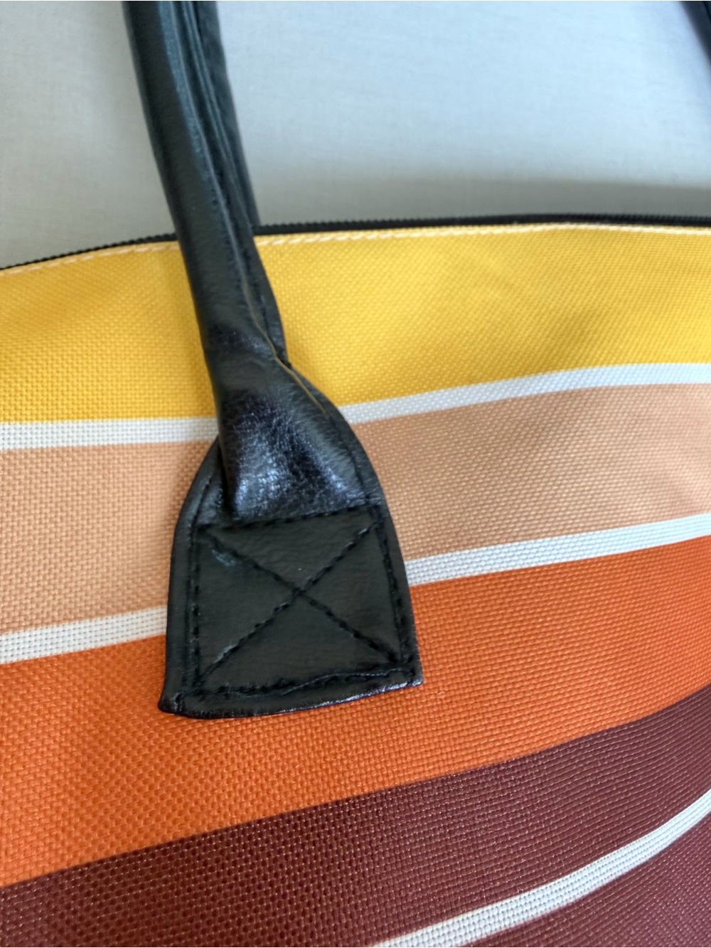 Vintage Striped Tote Bag - Picture 9 of 13